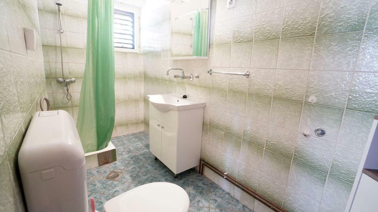 Apartments Ive Tisno Eksteriør bilde